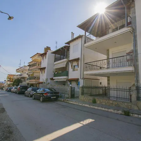 Alma House By Rentalspro - Nea Halkidiki