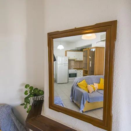 Alma House By Rentalspro - Nea Halkidiki Апартаменты Флогита